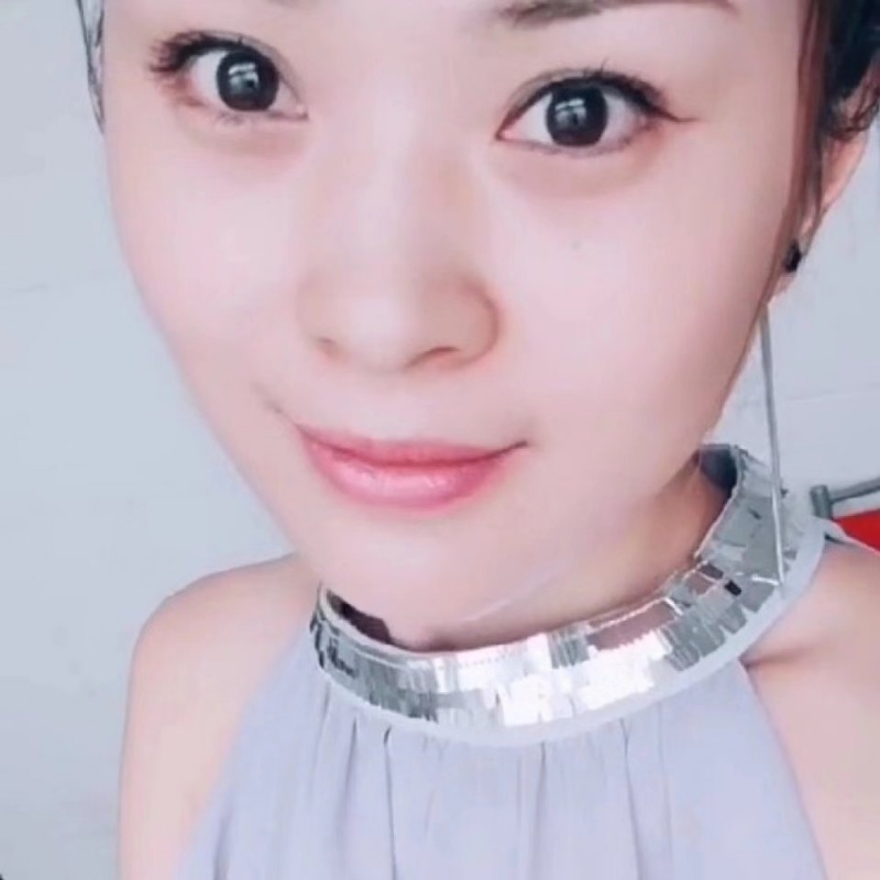 唐琴的第一张照片--中老年相亲网