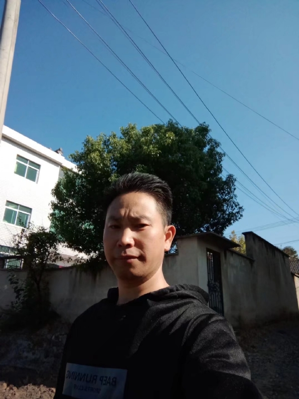 寻缘中的第一张照片--中老年相亲网