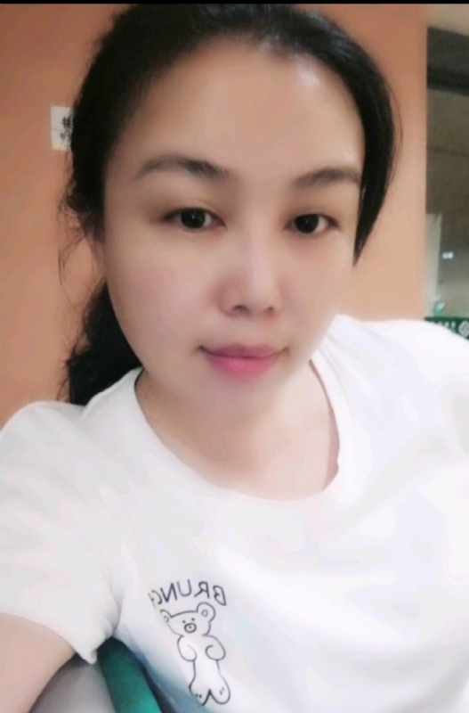 淡淡的云的第一张照片--中老年相亲网