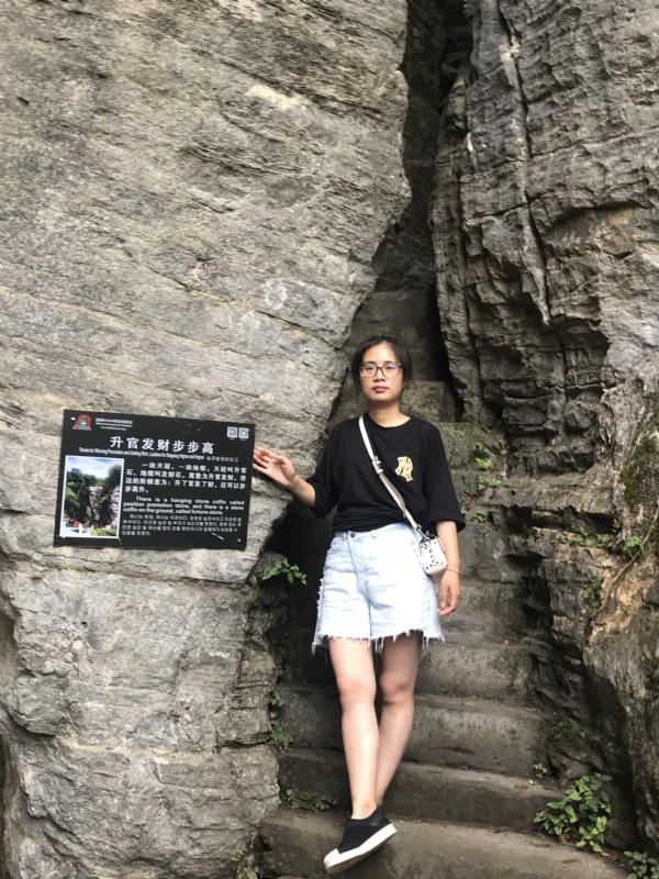 凭实力单身的第一张照片--中老年相亲网