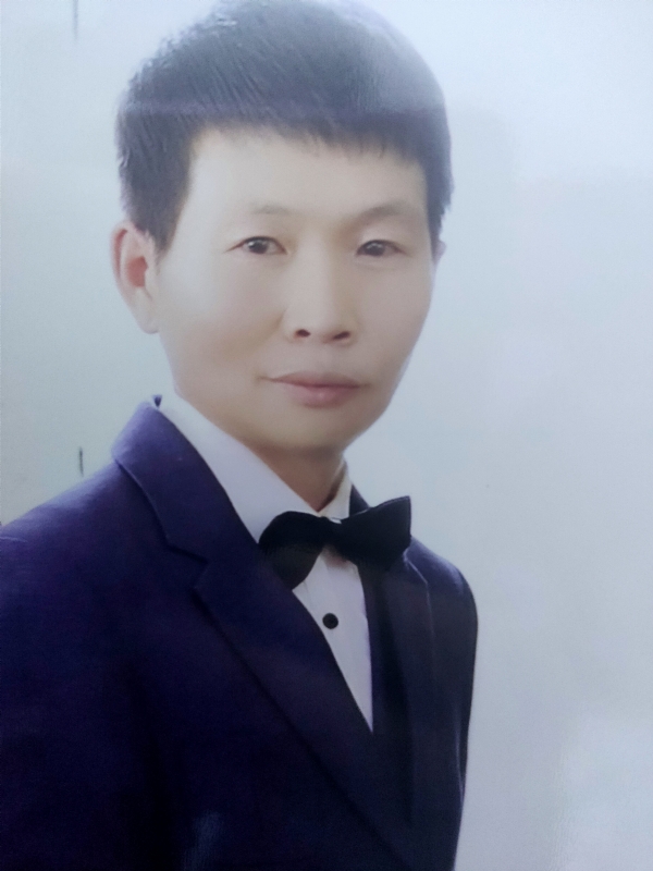 我想有个家家里有个她的第一张照片--中老年相亲网