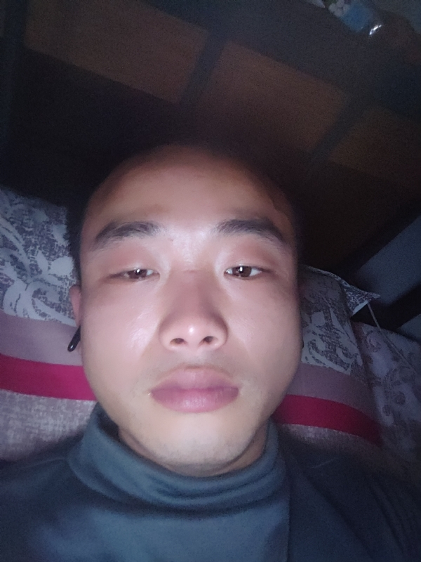 偏爱的第一张照片--中老年相亲网