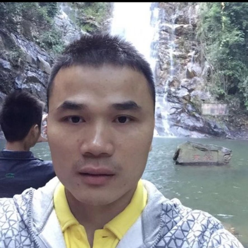 老梁的第一张照片--中老年相亲网