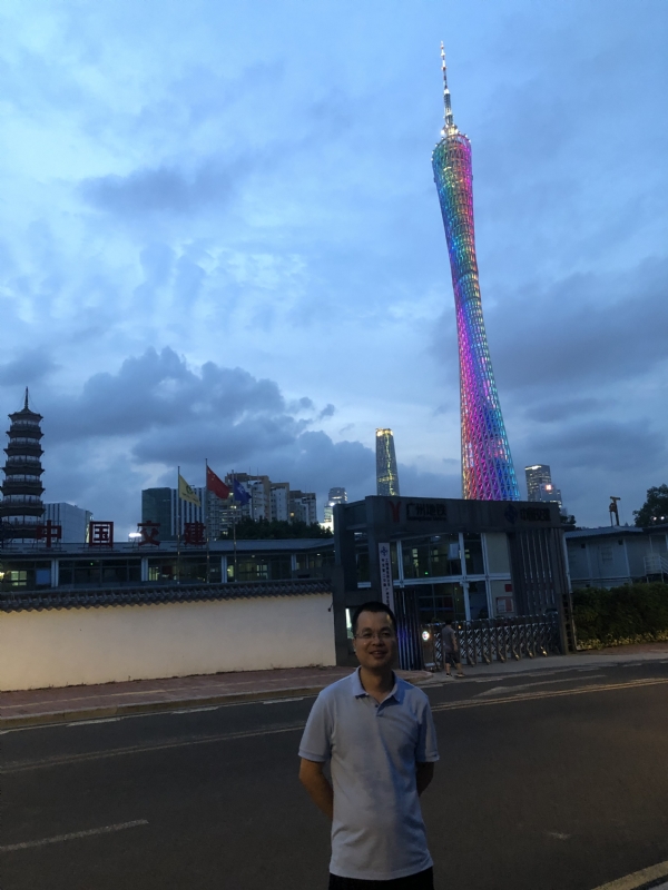 两越总督的第一张照片--中老年相亲网