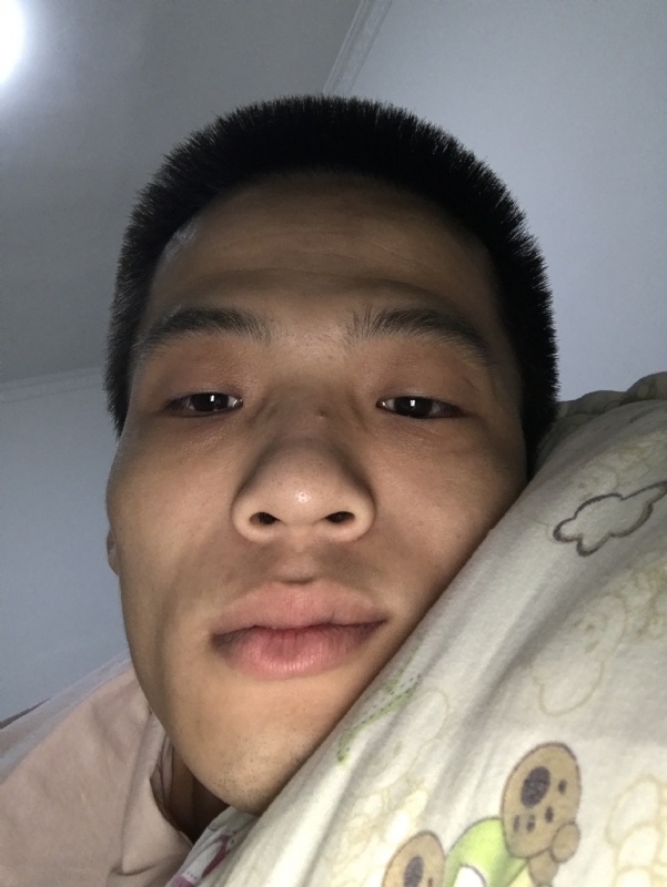 直男的第一张照片--中老年相亲网