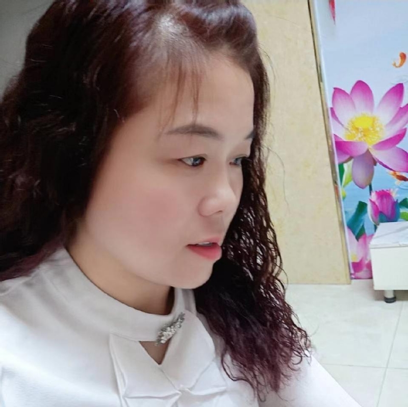 顾枸丽的第二张照片--中老年相亲网