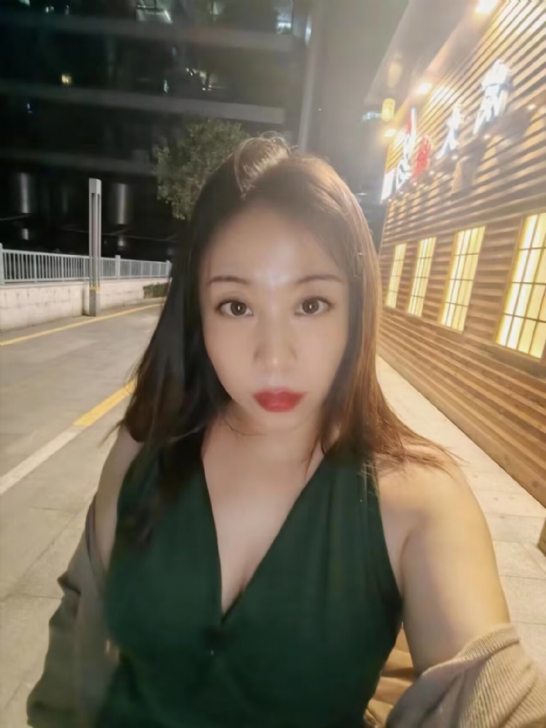 叶子青青的第三张照片--中老年相亲网