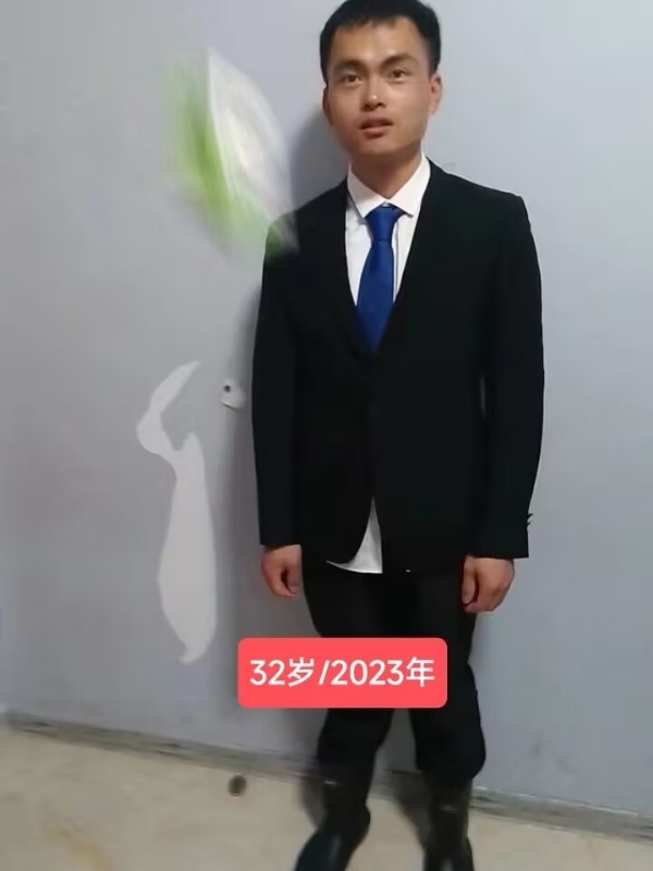林嘉任的第一张照片--中老年相亲网