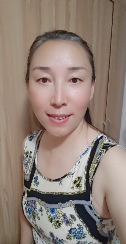 晓琴的第二张照片--中老年相亲网
