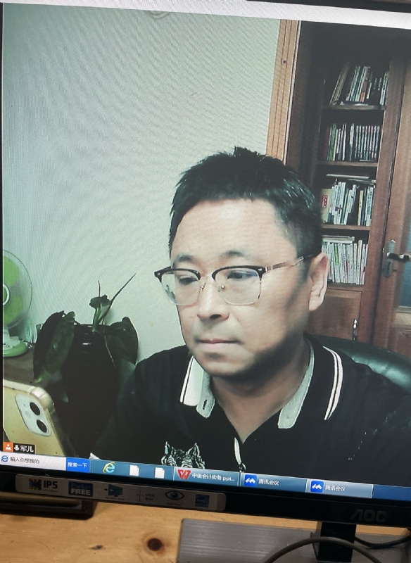 军儿的第四张照片--中老年相亲网