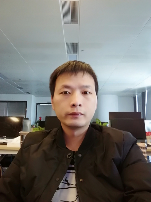 刘堃的第一张照片--中老年相亲网