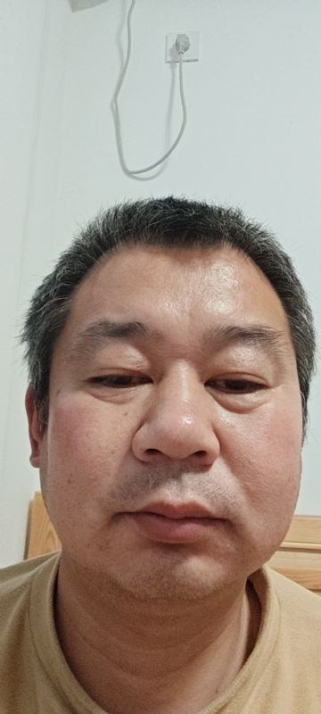 龙万的第一张照片--中老年相亲网