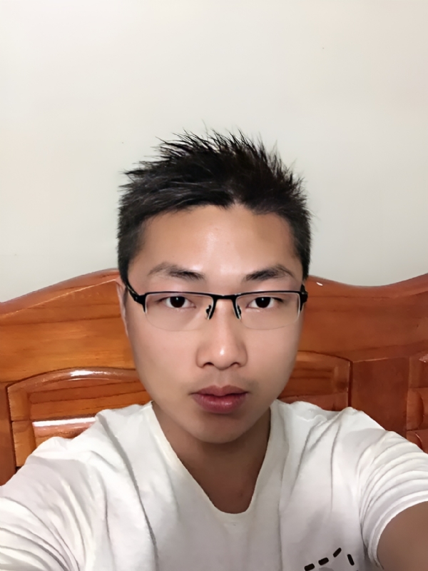 炽热的岩浆的第一张照片--中老年相亲网