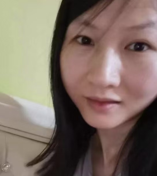 嫣然的第一张照片--中老年相亲网