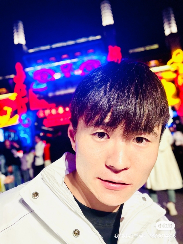 两年又三年的第二张照片--中老年相亲网