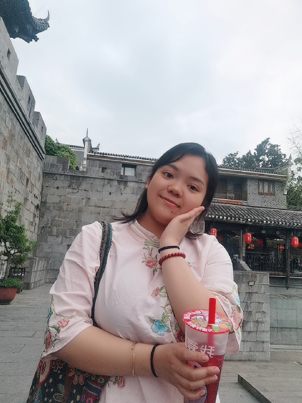 敏兮小沫的第三张照片--中老年相亲网
