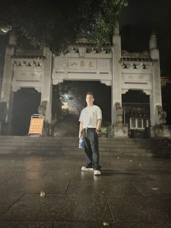 慕晨的第一张照片--中老年相亲网