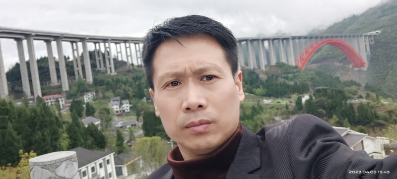 韩*劳务的第一张照片--中老年相亲网