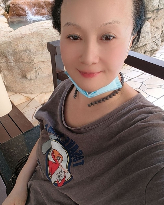 hong的第三张照片--中老年相亲网