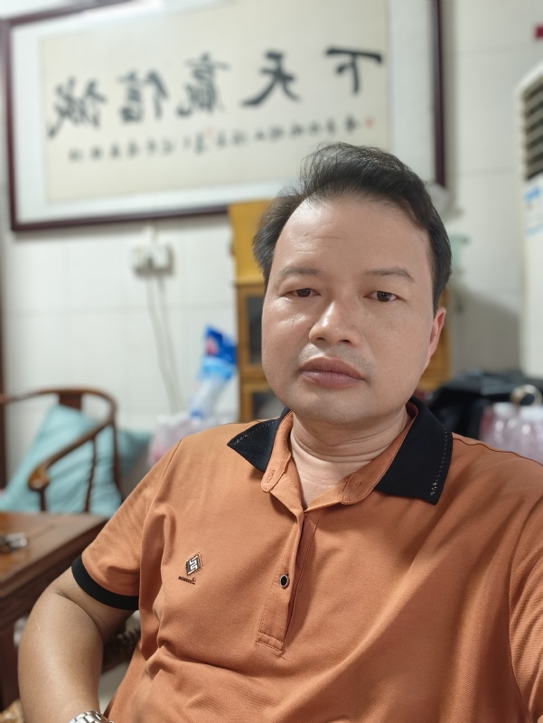 自强不息的第一张照片--中老年相亲网