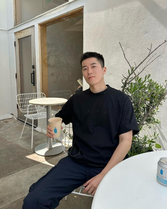 VV的第二张照片--中老年相亲网
