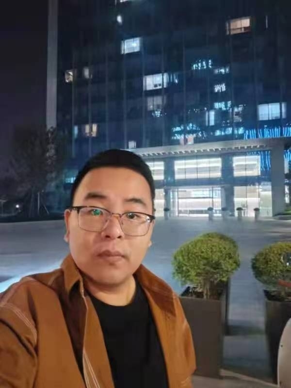 少康的第一张照片--中老年相亲网