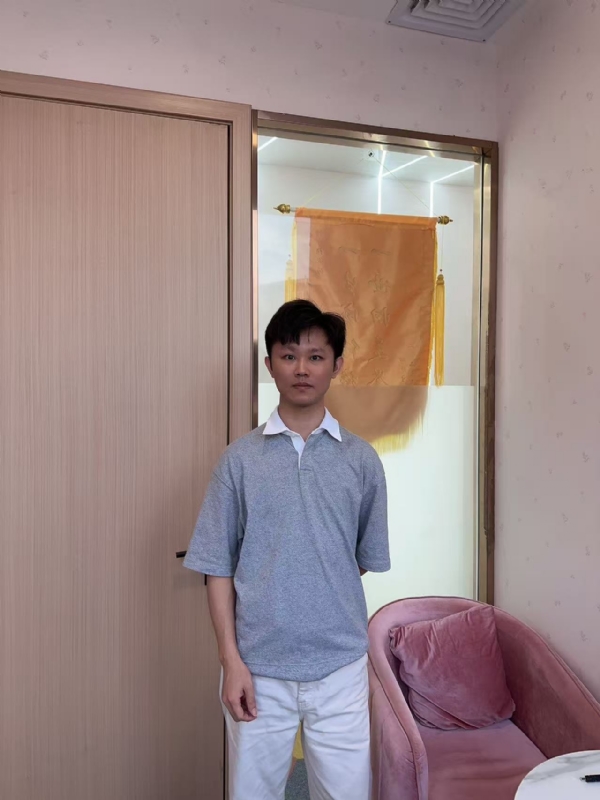 小叶子的第一张照片--中老年相亲网