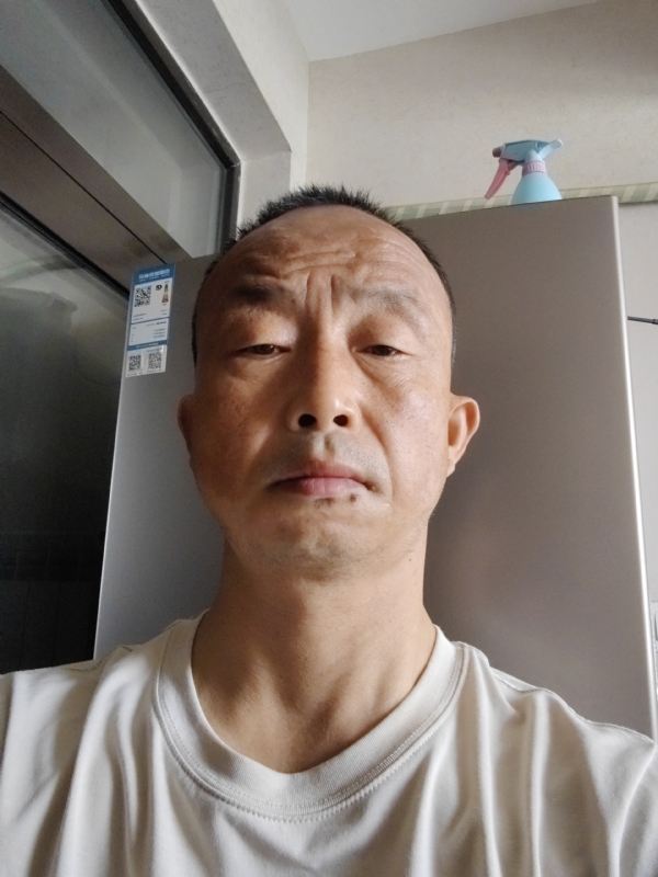 寻找真城的过日子女士的第一张照片--中老年相亲网