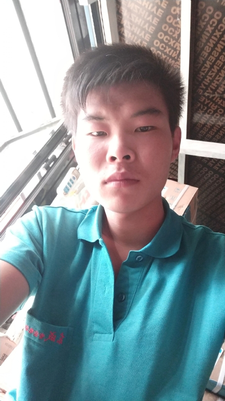 平凡的第一张照片--中老年相亲网