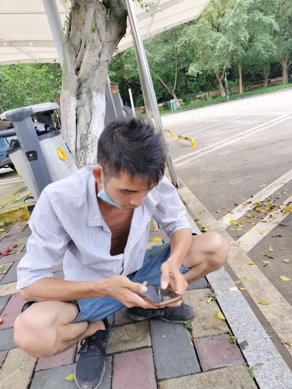 太累了的第一张照片--中老年相亲网