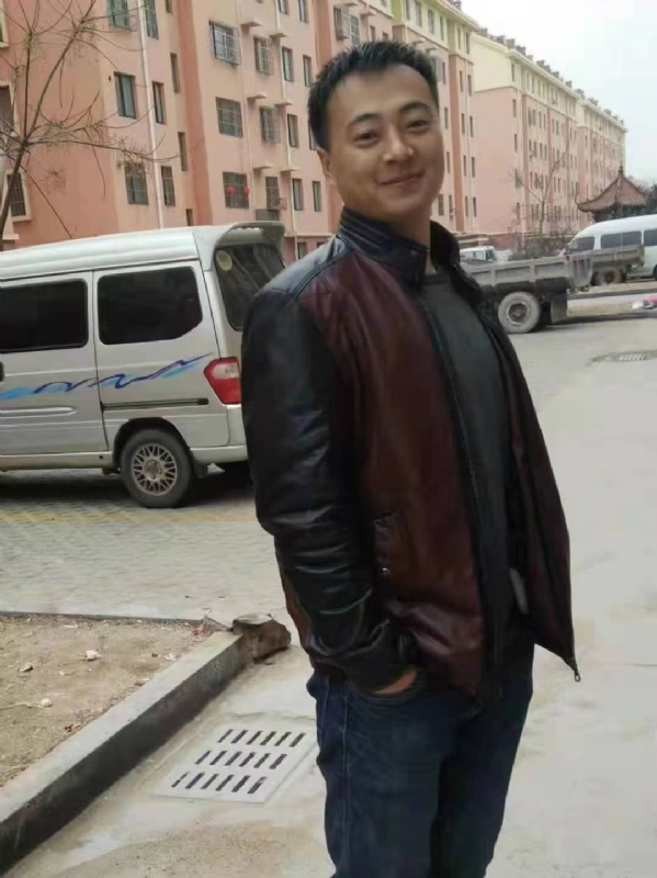 云淡风轻的第一张照片--中老年相亲网