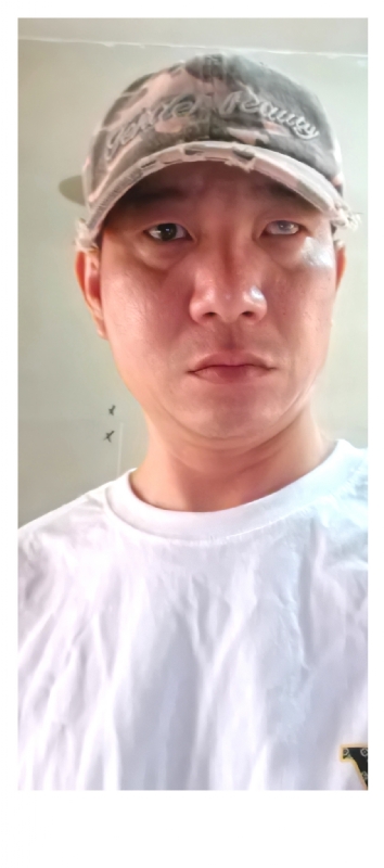 小心做人的第三张照片--中老年相亲网