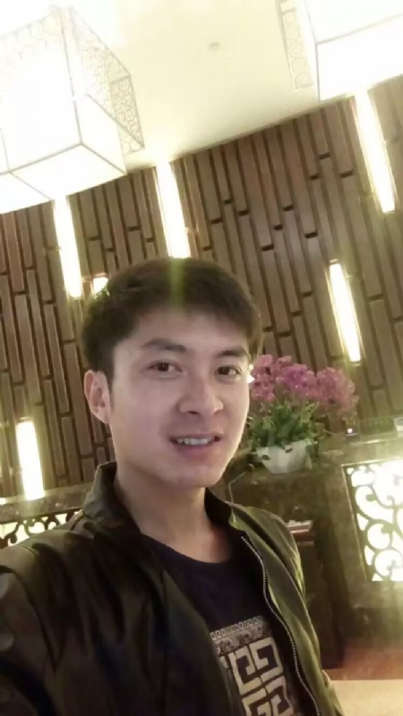 蓝锋的第二张照片--中老年相亲网