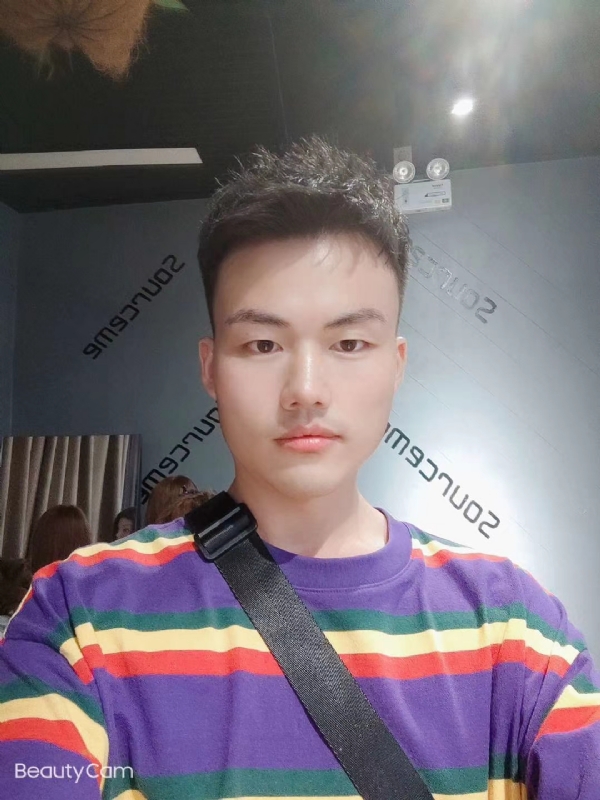满天的星光的第四张照片--中老年相亲网