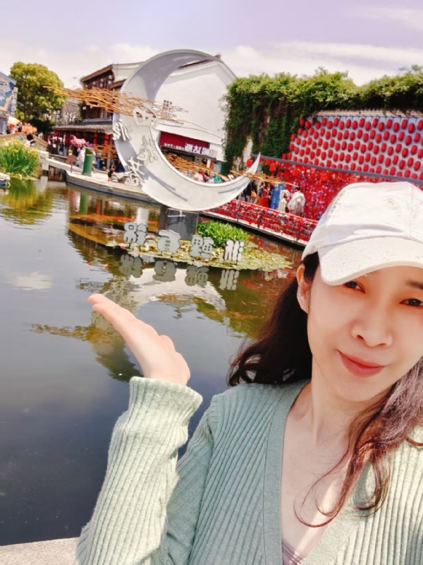 晓晓的第一张照片--中老年相亲网