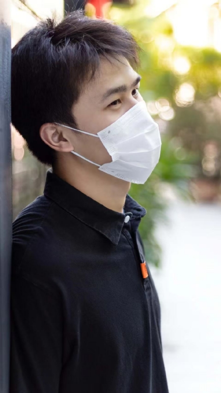 康庆浩的第一张照片--中老年相亲网