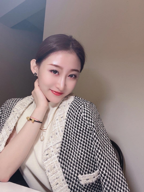 袁梓怡的第二张照片--中老年相亲网